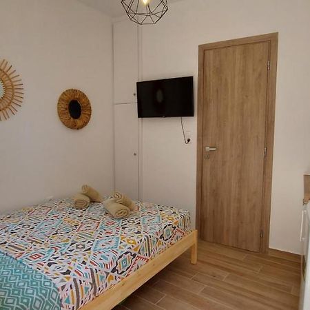 Birdhouse Room Ermoupoli Exterior foto